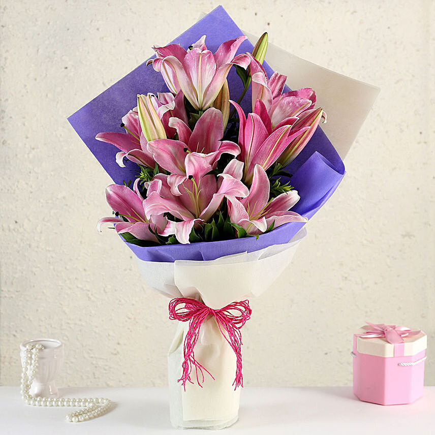 Alluring Pinkish Oriental Lilies Bouquet