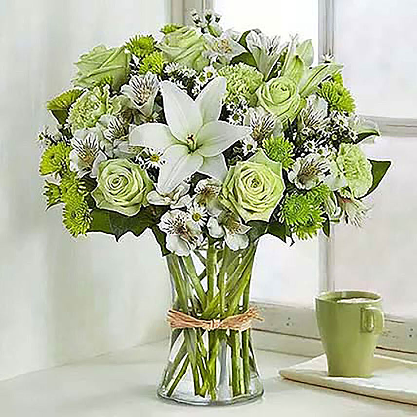 Arrangement Of Green And White Flowers