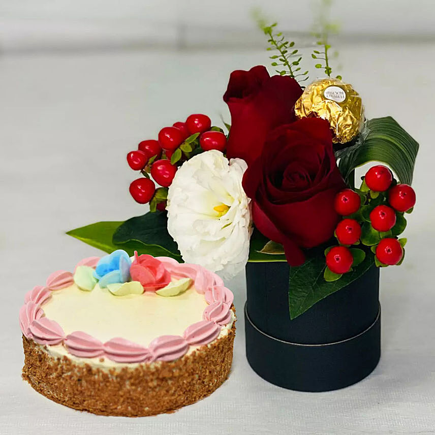 Box Of Roses With Butter Sponge Cake