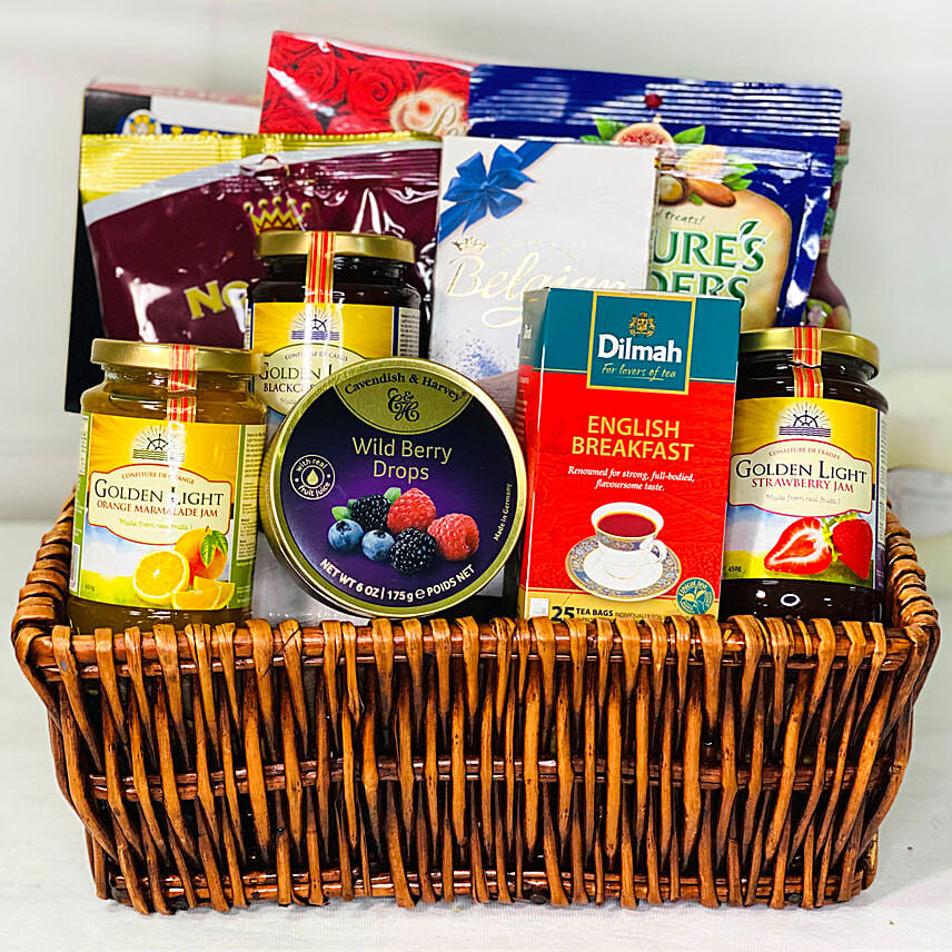 Delightful Snacks Hamper