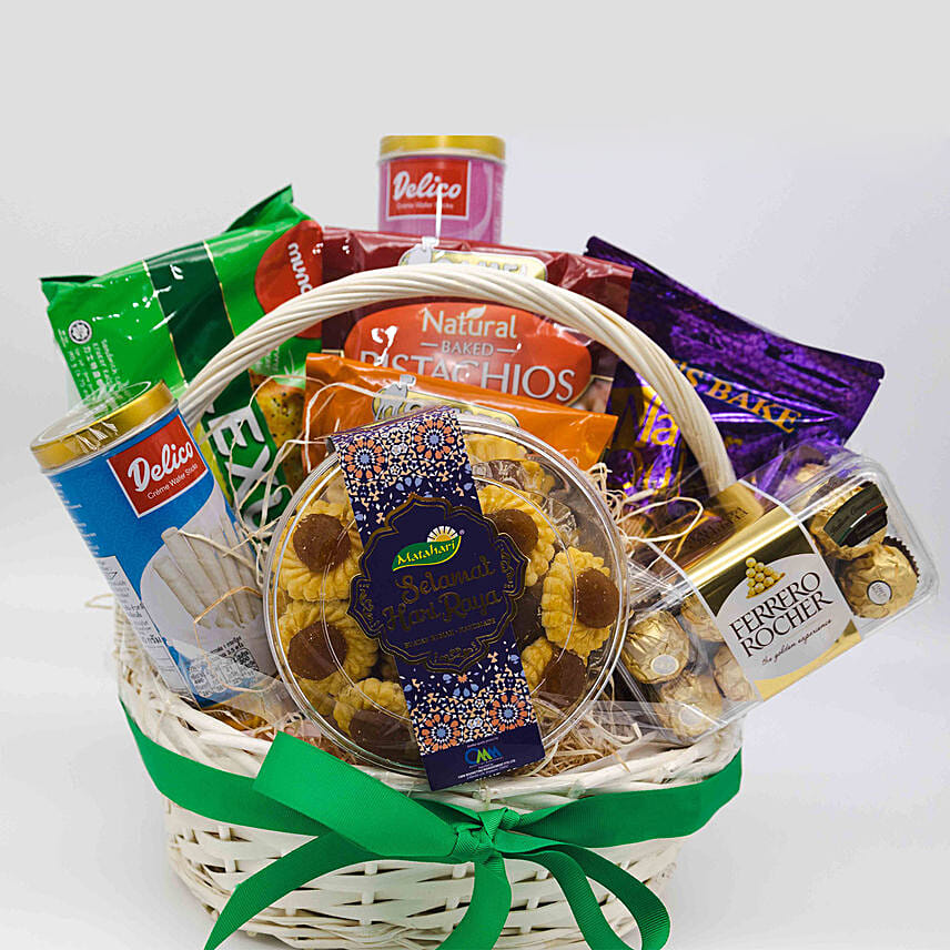 Assorted Treats Hari Raya Hamper