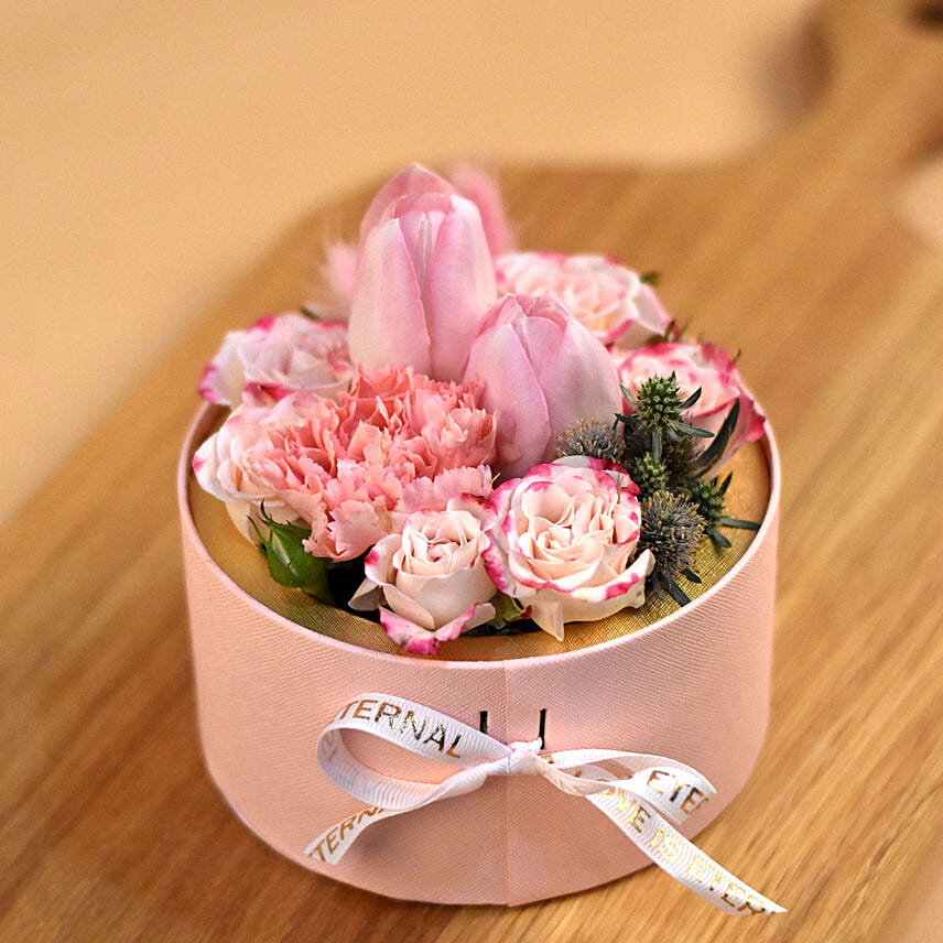 Soothing Flowers Round Box