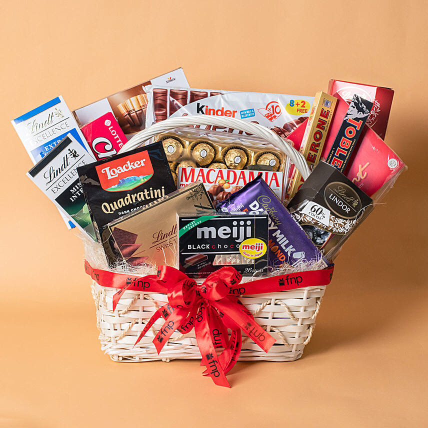 Sweet Treats Basket Hamper