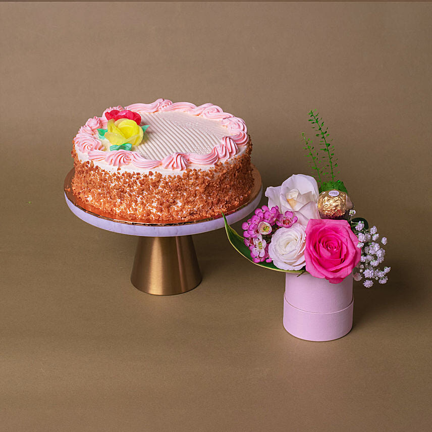 Pink Roses Box With Butter Sponge Cake