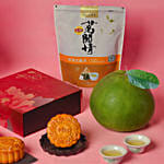 Pure Lotus Paste Mooncakes And Pomelo Lipton Tea And Lantern Toy