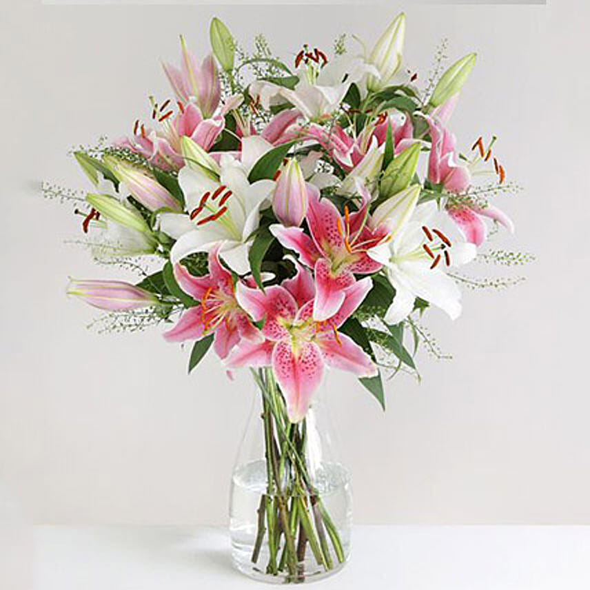 Online Mixed Oriental Lilies Vase Arrangement Gift Delivery in Uk - FNP