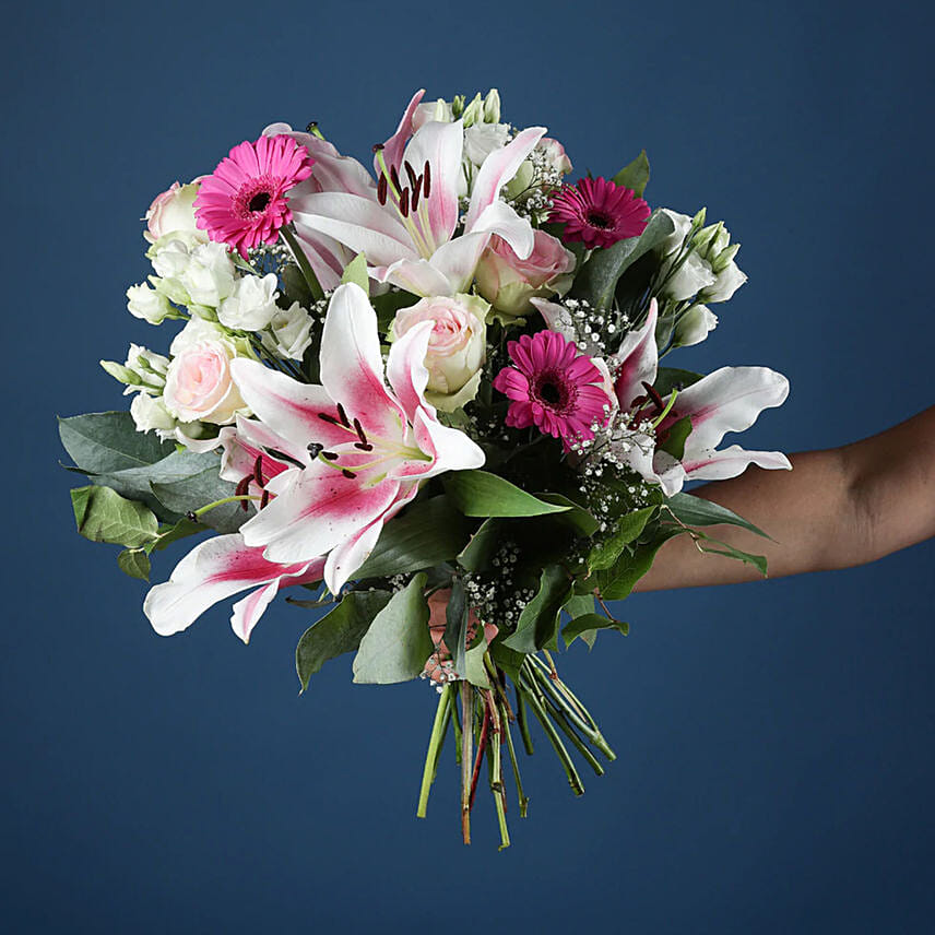 Elegant Mixed Flowers Bunch