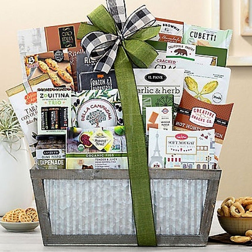 The Connoisseur Gift Basket