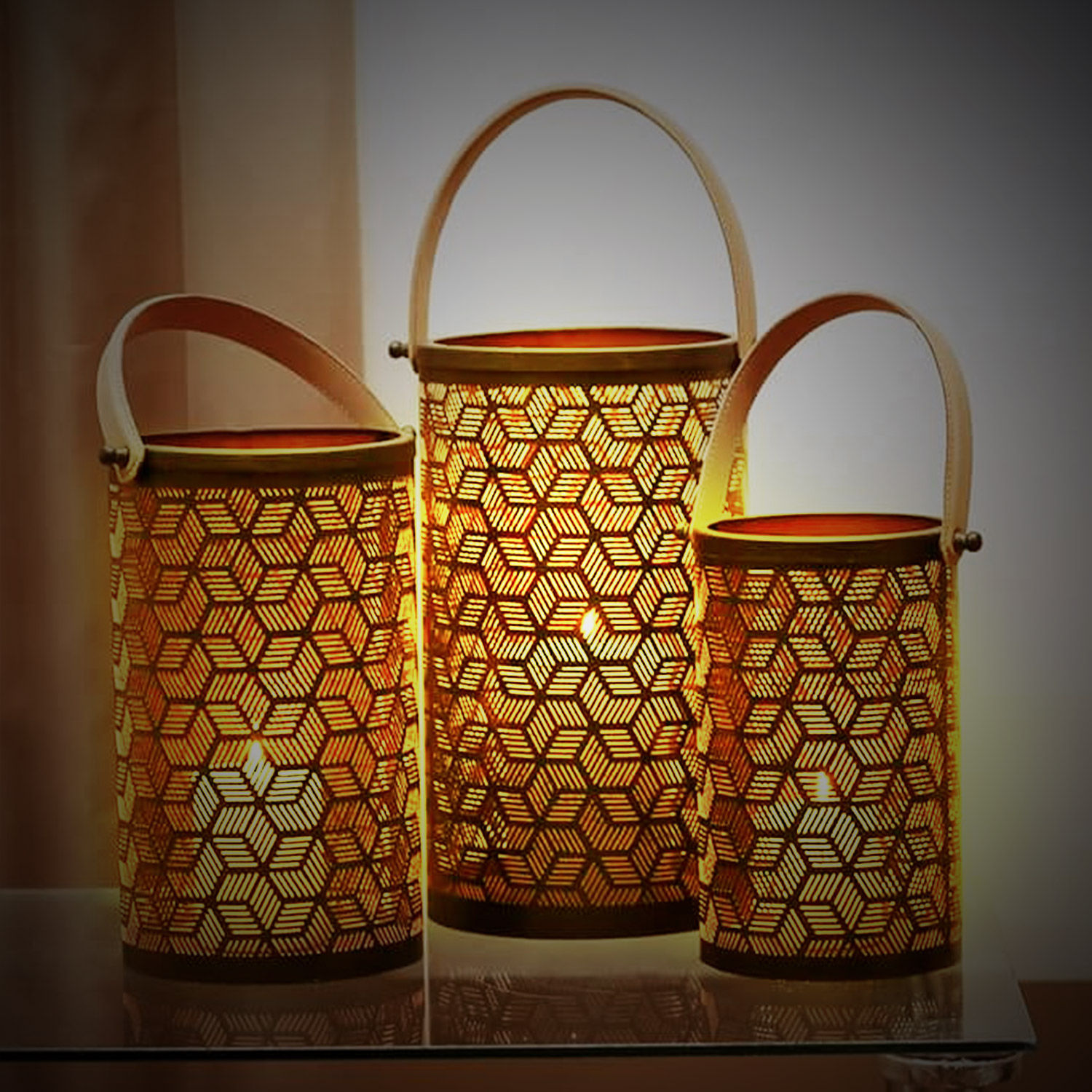 Online Unique Lantern Set of 3 Gift Delivery in UAE FNP