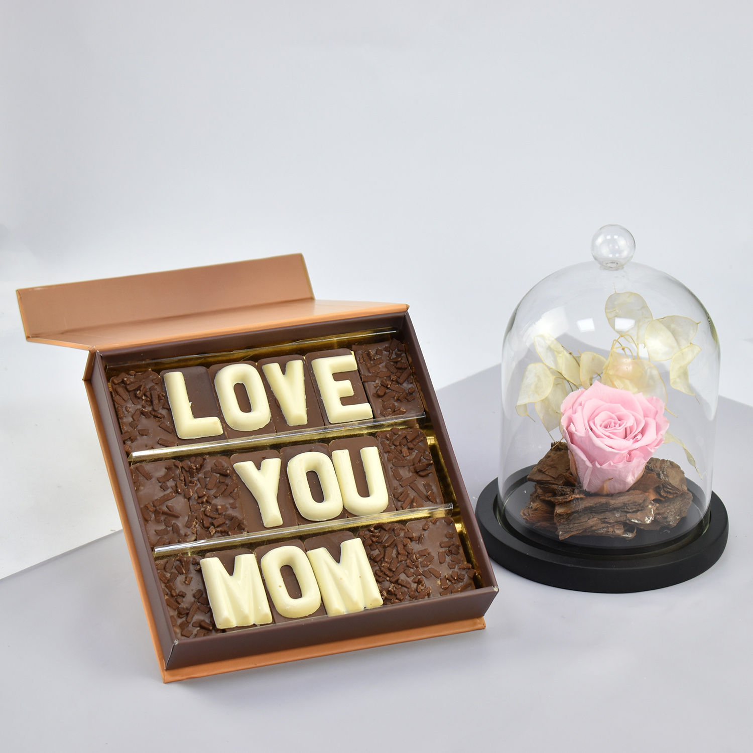 Online Forever Rose with Chocolates For Mom Gift Delivery in UAE FNP