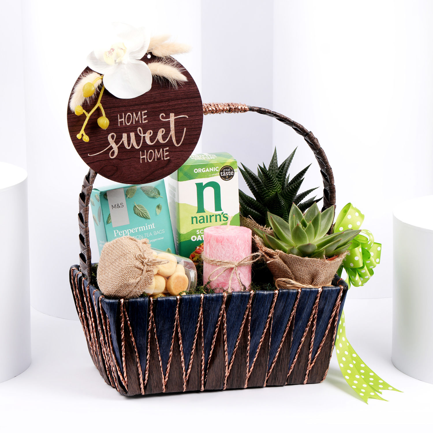 Online Housewarming Gift Hamper Gift Delivery in UAE FNP
