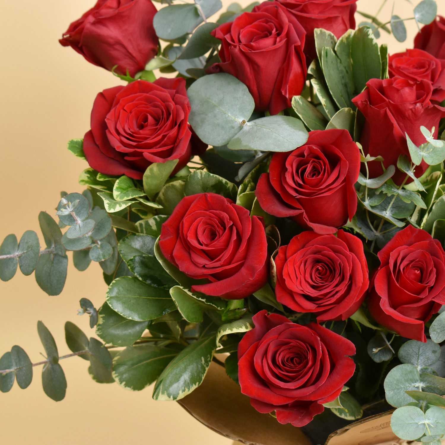 Order 20 Red Rose Hand Bouquet Online | Same-Day Delivery UAE - Fnp.ae