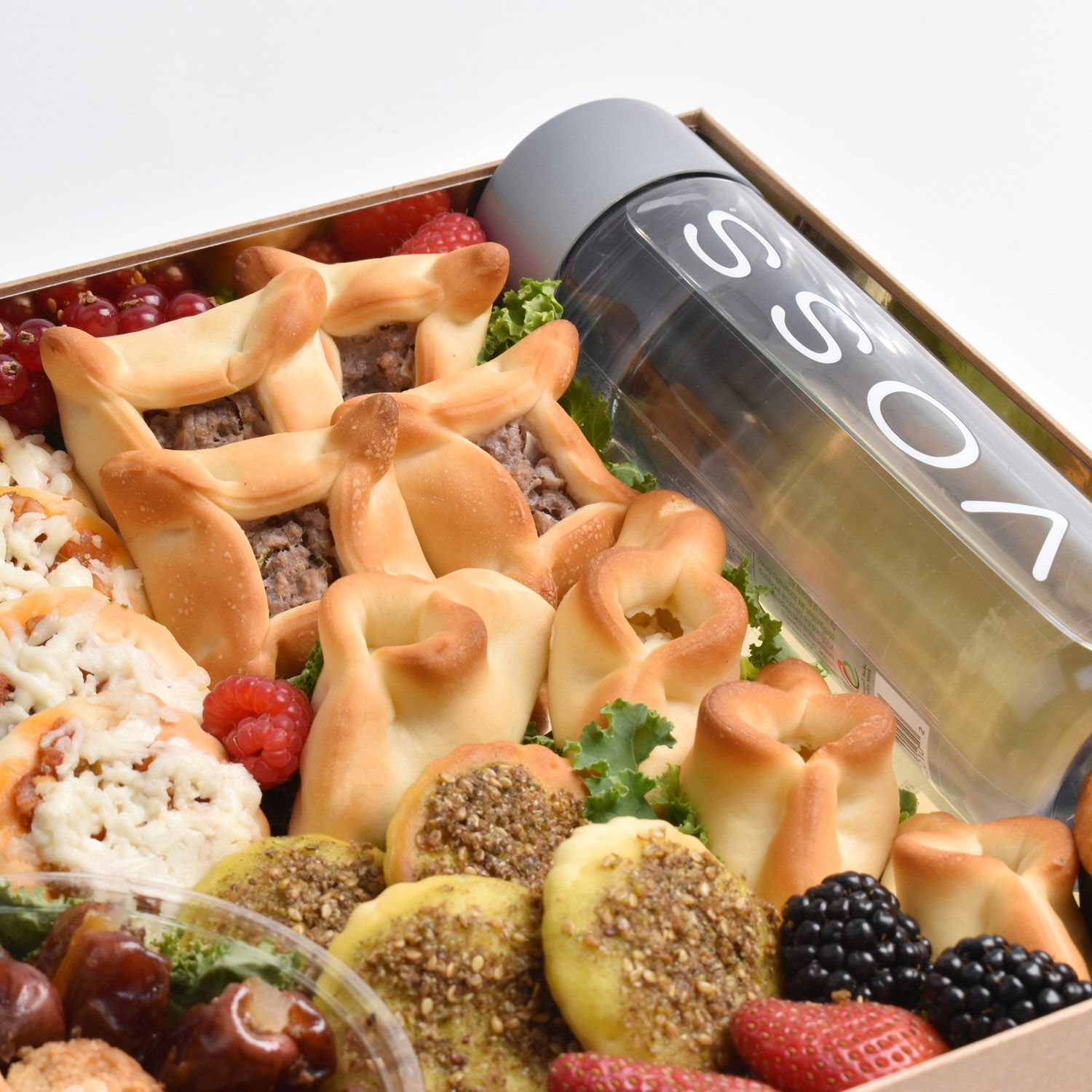 Online Iftar Meal Box Gift Delivery in UAE FNP