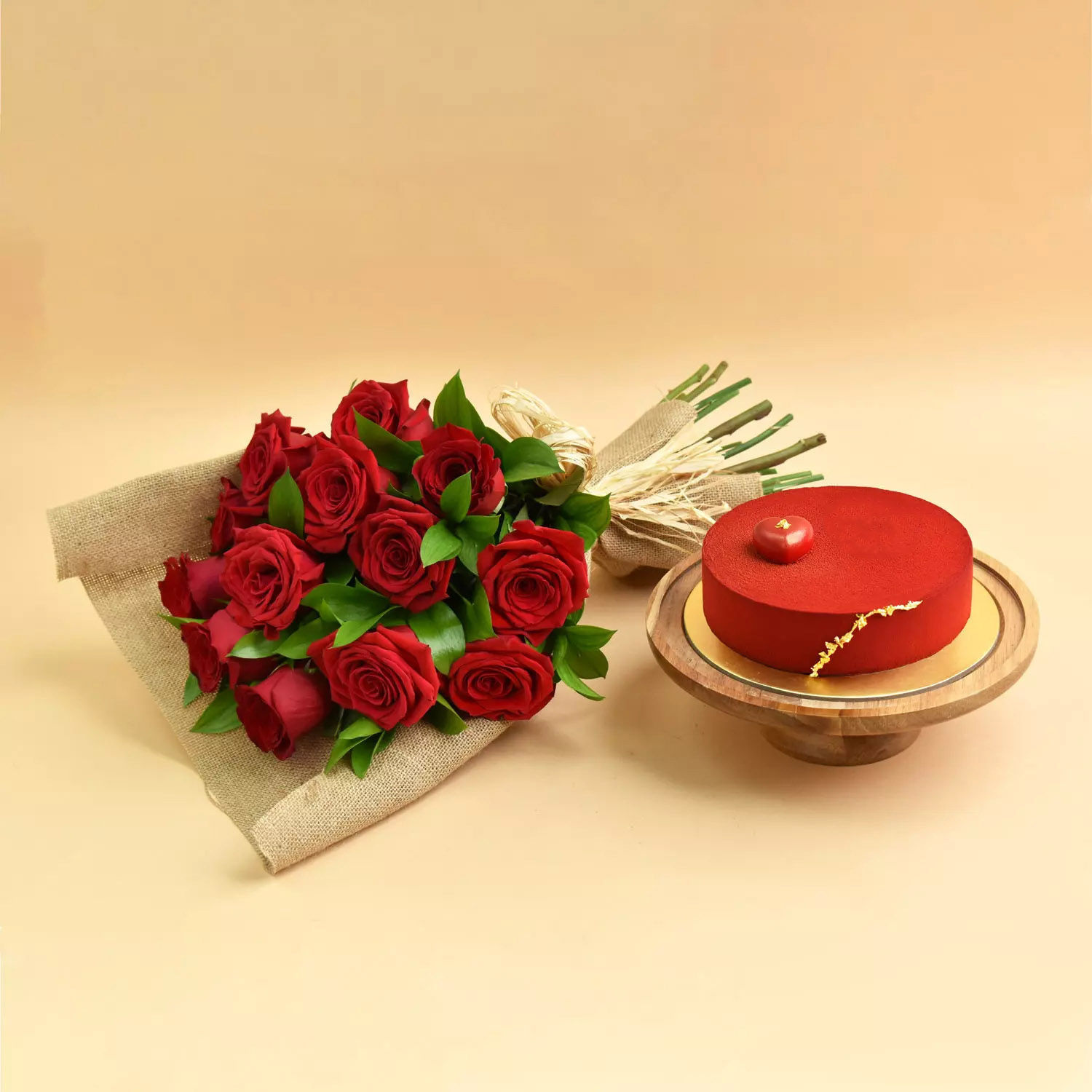 Online 12 Red Roses Bouquet and Cake Gift Delivery in UAE FNP