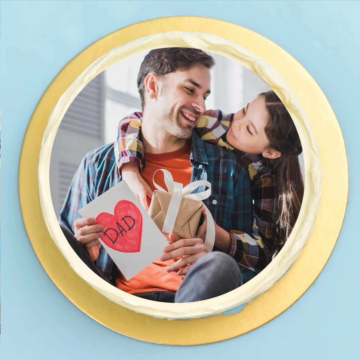 Online Personalised Delicious Half Kg Cake Gift Delivery in UAE FNP