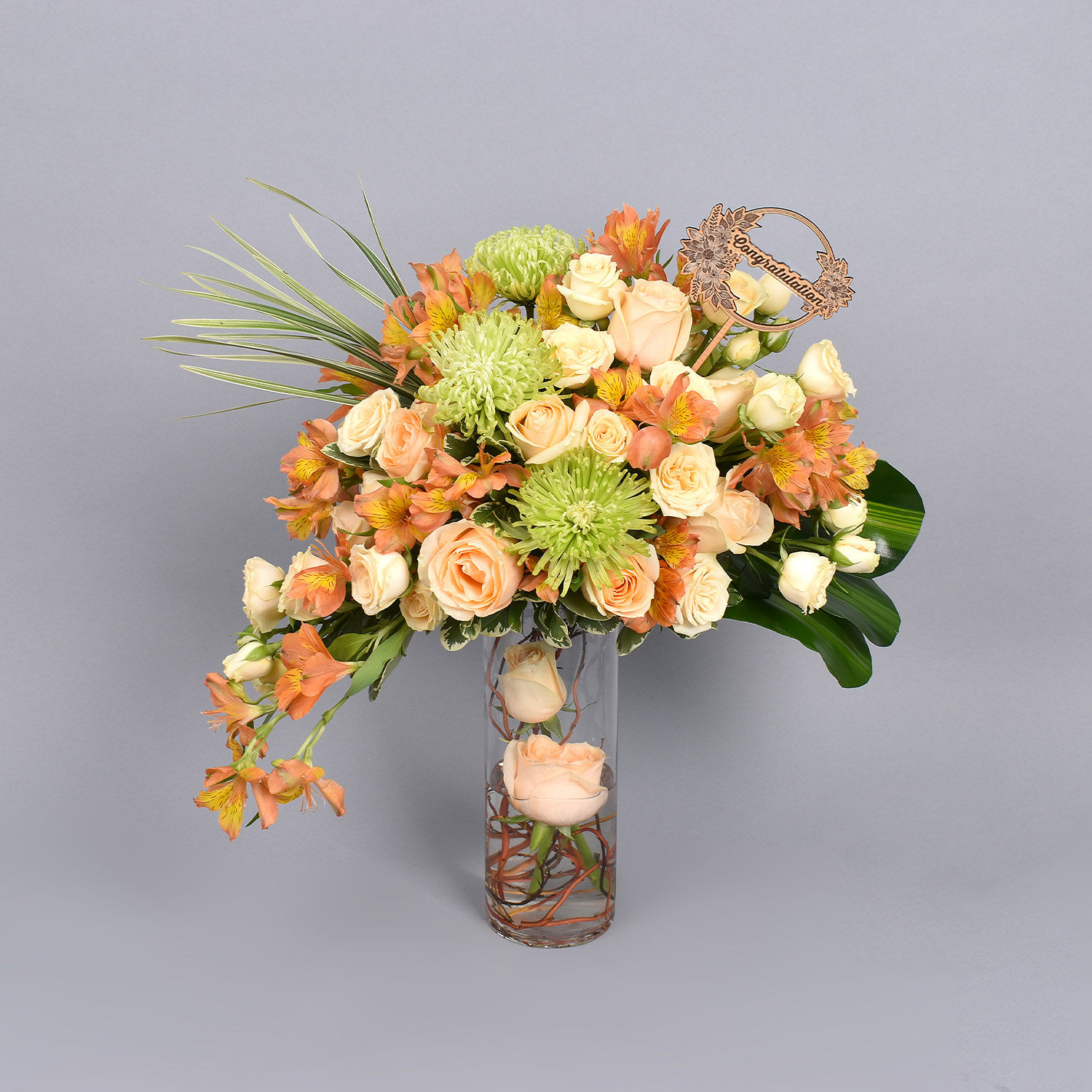 Online Congratulation Flowers Gift Delivery in UAE FNP