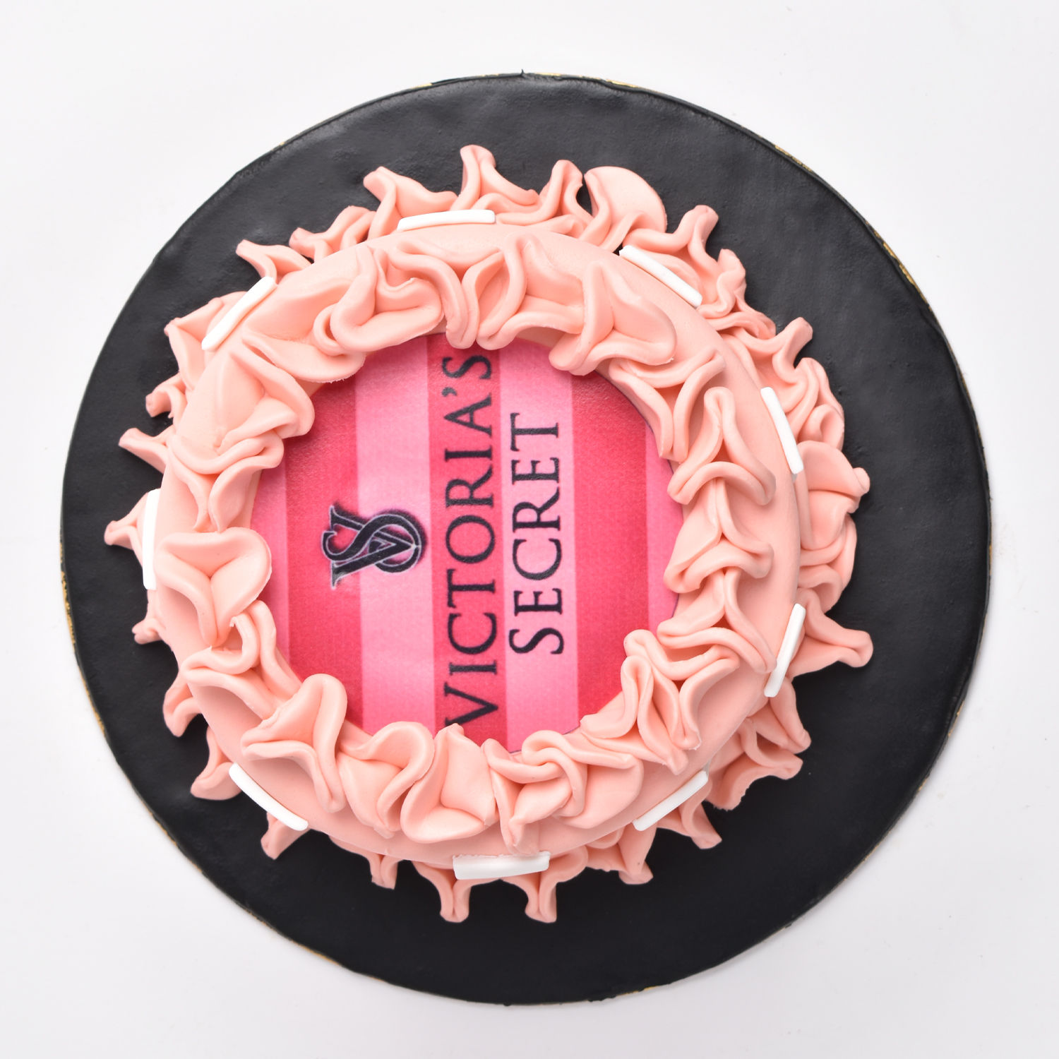 Victoria Cake'S Secret Ingredient: The Leaked Truth - u6q9no3