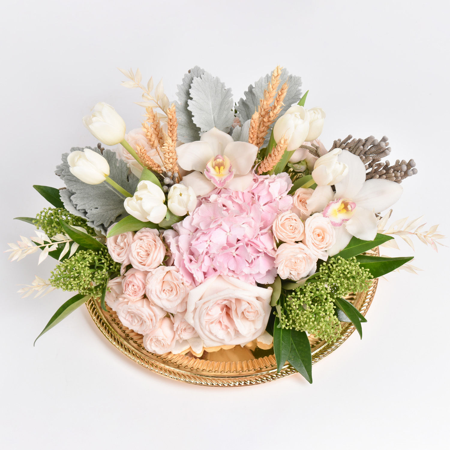 Online Premium Table Flower Arrangement Gift Delivery in UAE FNP