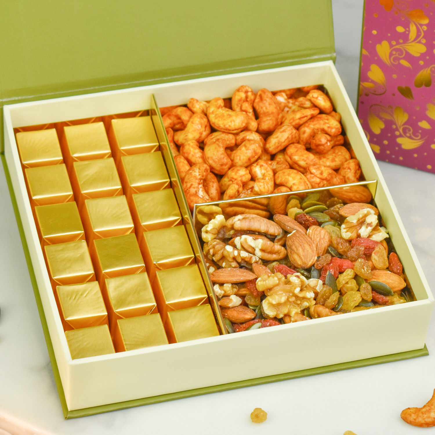 Online Diwali Special Gift Box Gift Delivery in UAE FNP