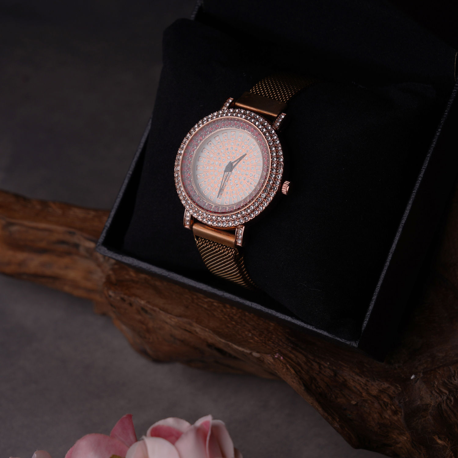 Online Crystals Sparkle Ladies Watch Gift Delivery in UAE FNP
