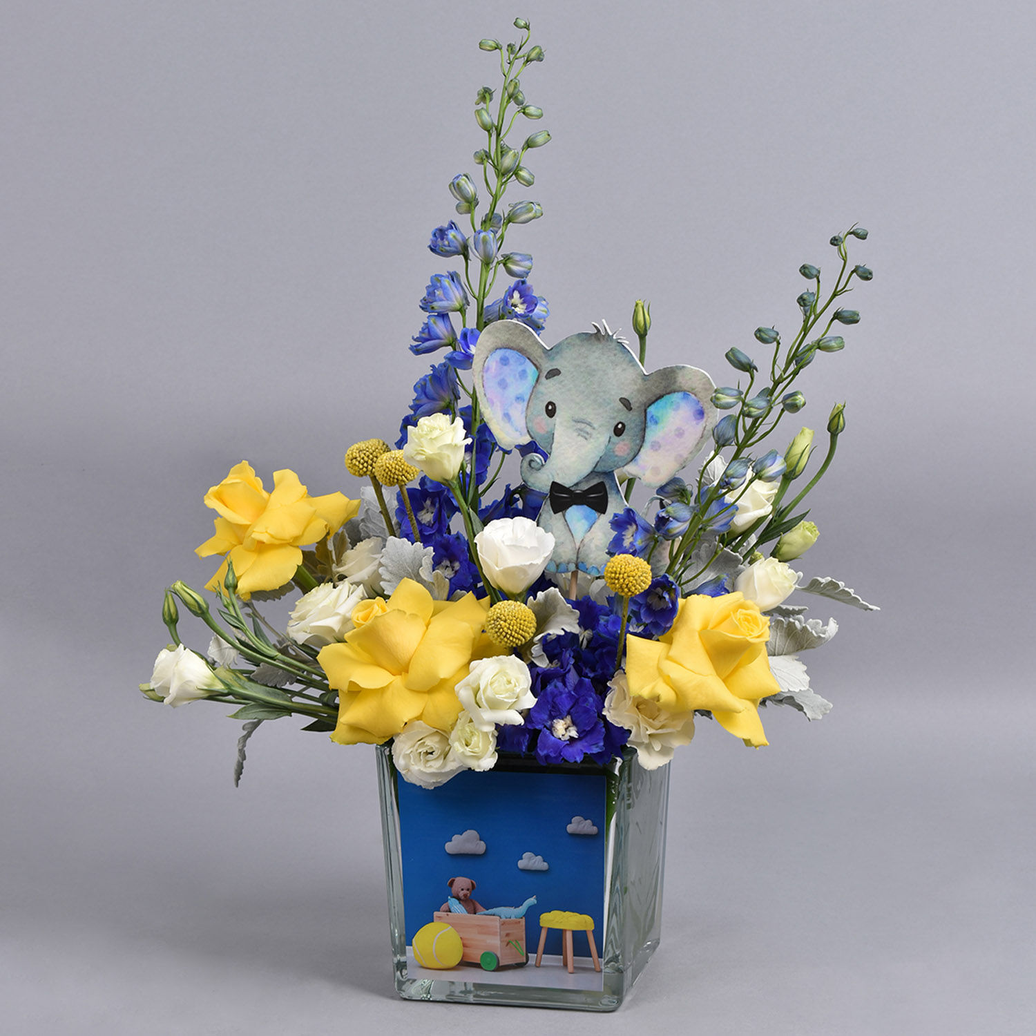Online Congrats Its a Boy Flowers Gift Delivery in UAE FNP