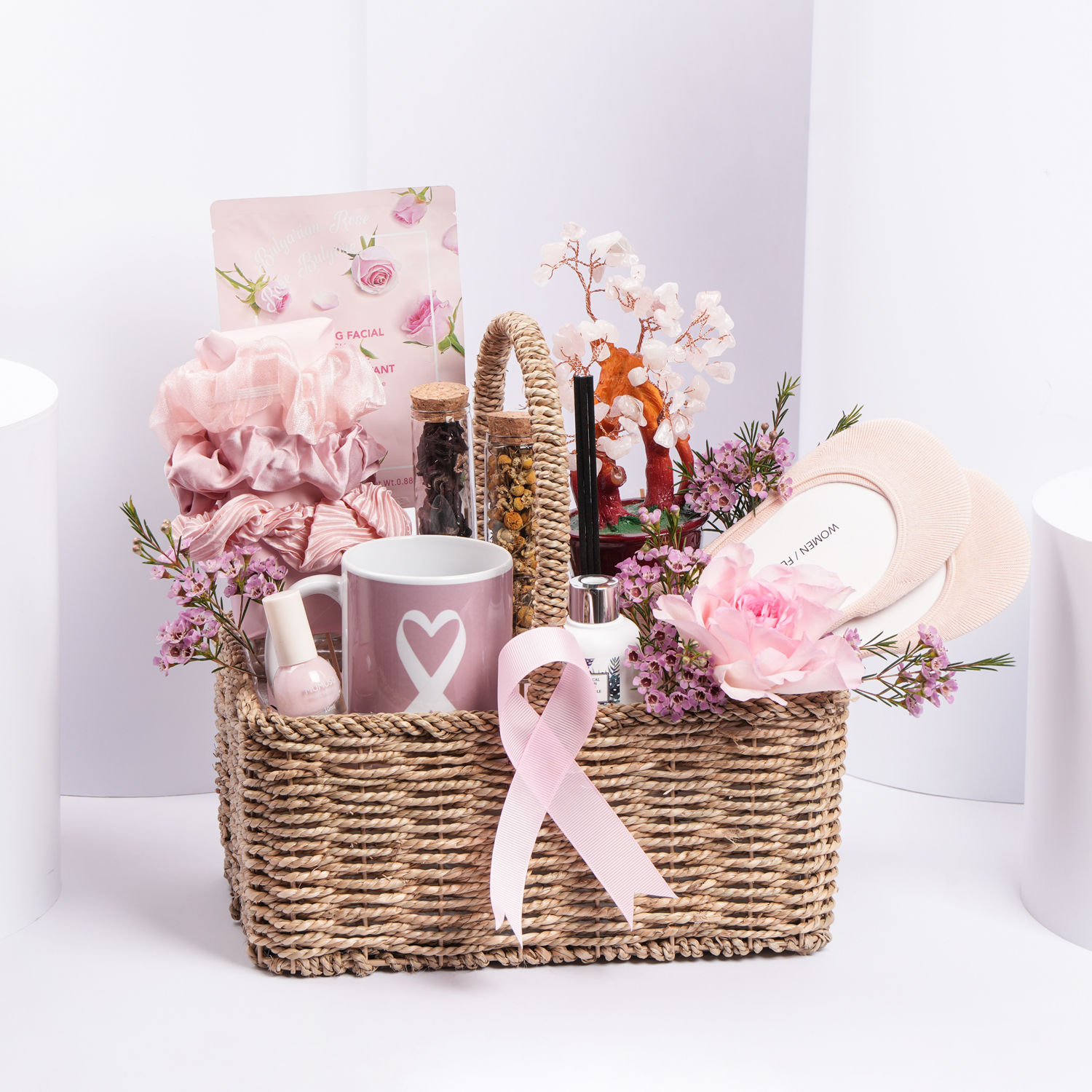Online Radiant Care Package Gift Delivery in UAE FNP