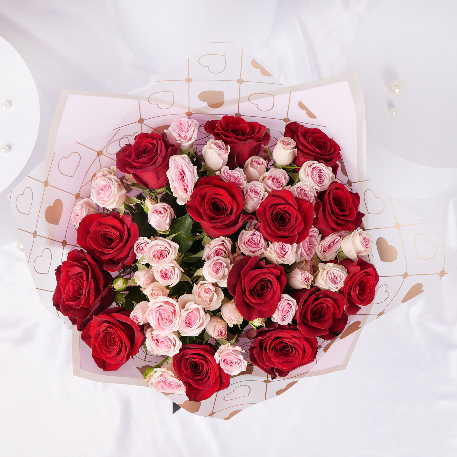 Order Eternal Love Roses Bouquet Online | Same-Day Delivery UAE - Fnp.ae